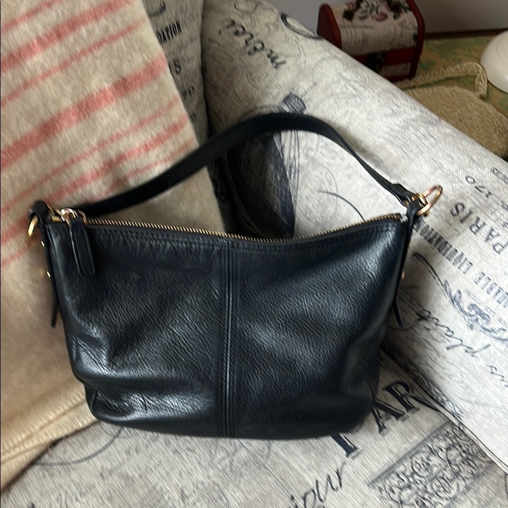 Fossil Black Leather Women's Shoulder Bag